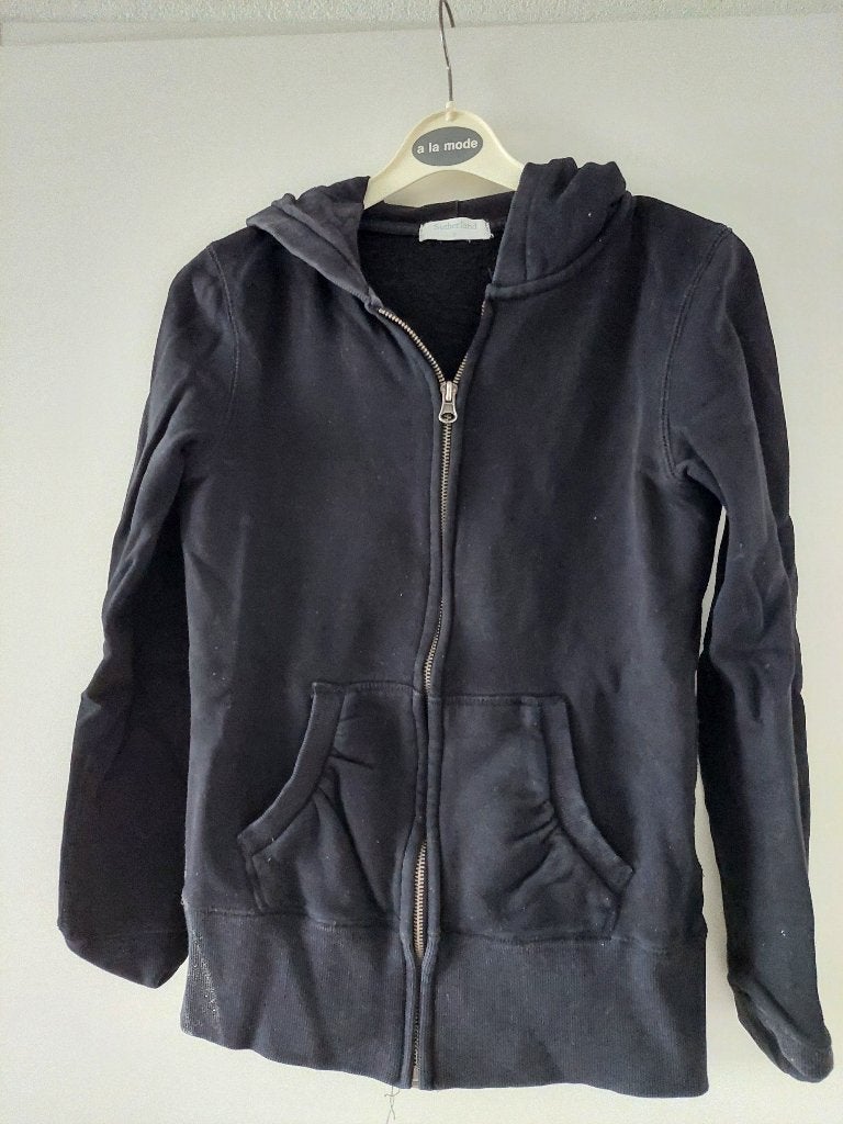 Super leuk vestje met capuchon in maat S van Sutherland, Sutherland, Zwart, Ophalen of Verzenden, Zo goed als nieuw