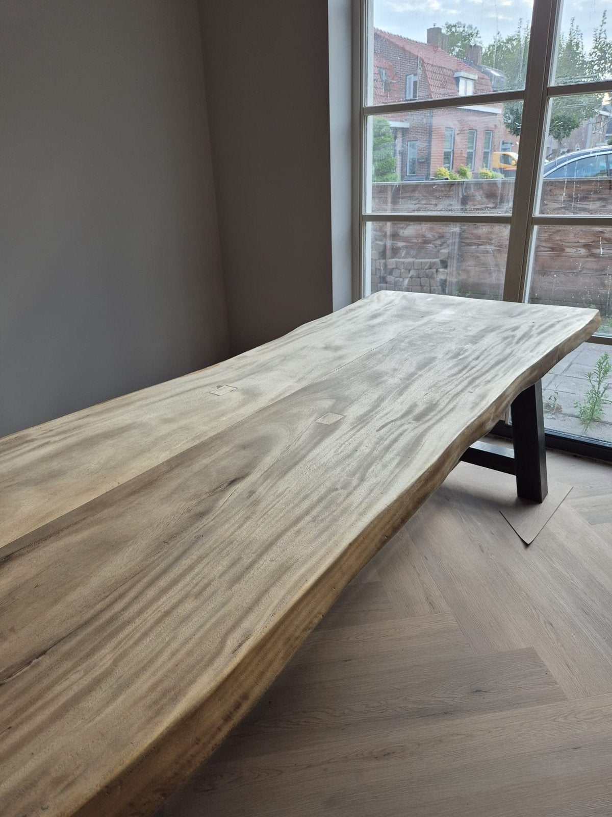 Boomstam eetkamer tafel, 200 cm of meer, 50 tot 100 cm, Zo goed als nieuw, Vijf personen of meer