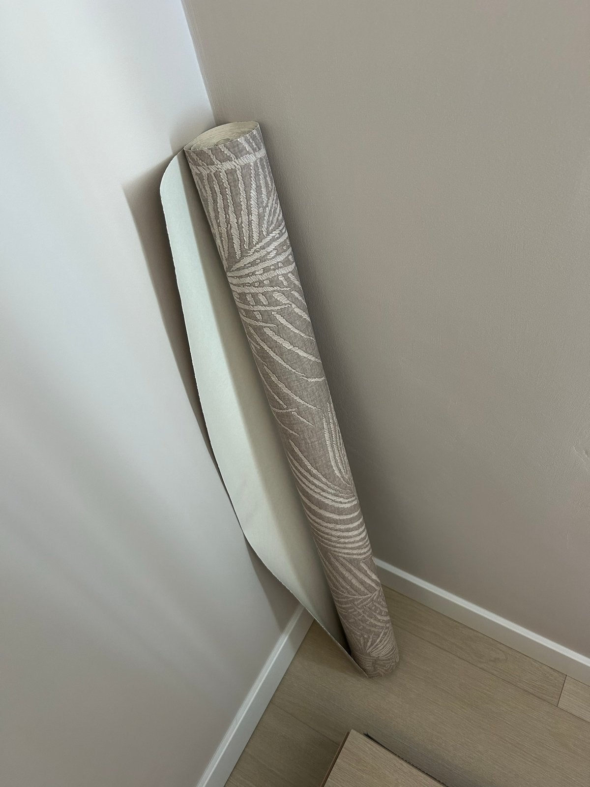 Arte Lanai Maui 81533, Bladeren, Modern, Ophalen of Verzenden, Vinylbehang