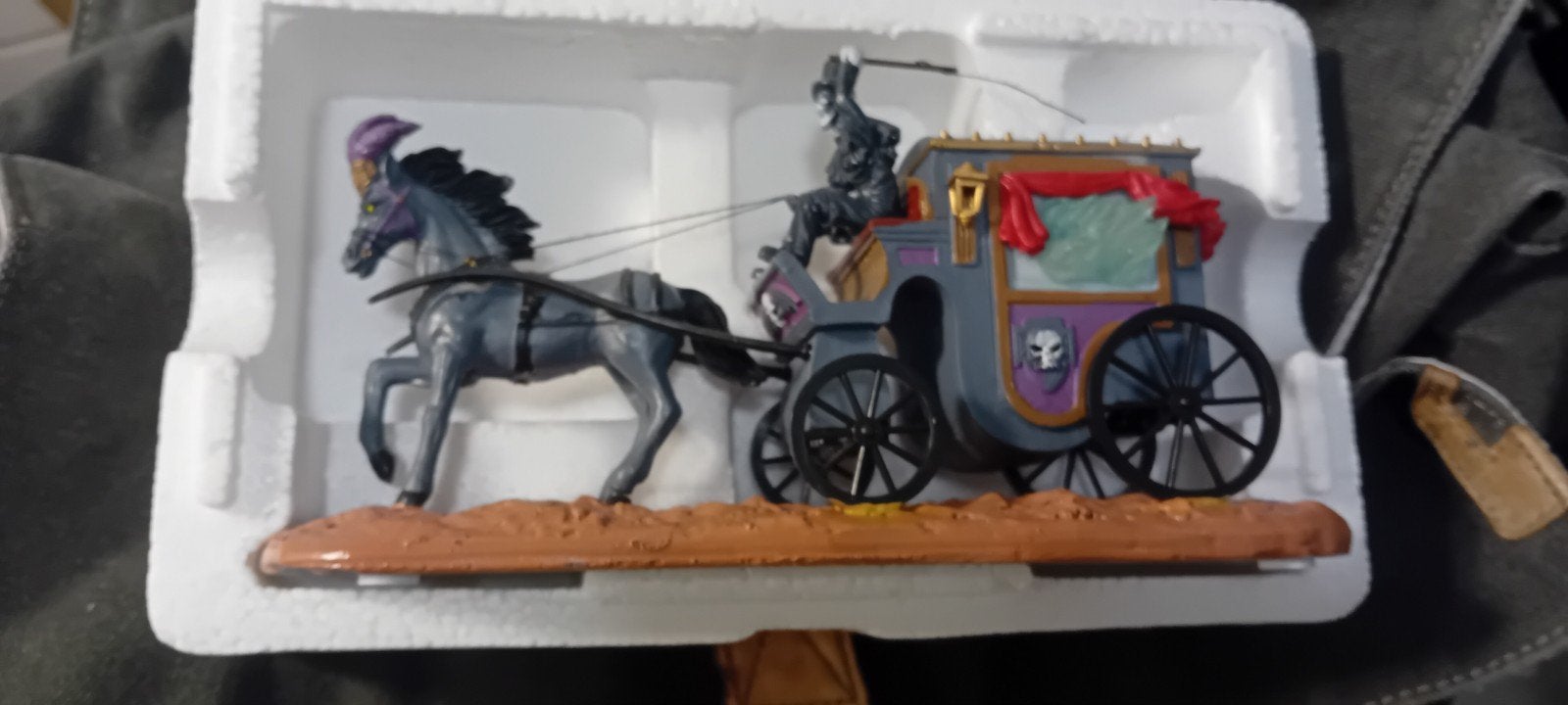 Lemax Spooky Town Paard en Wagen Halloween Decoratie, Ophalen