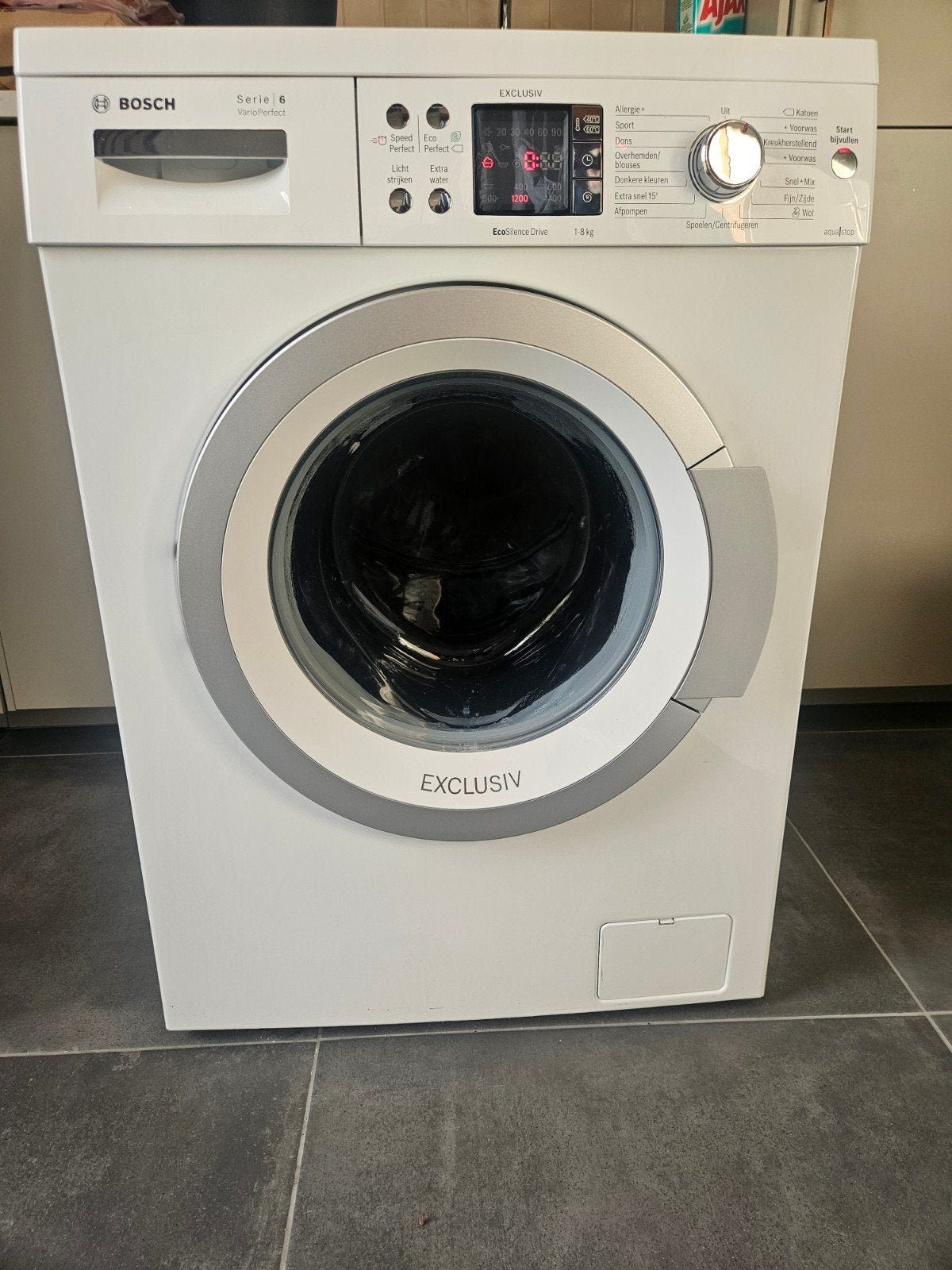 Bosch wasmachine Serie 6 VarioPerfect, Ophalen, Gebruikt, Voorlader, 85 tot 90 cm