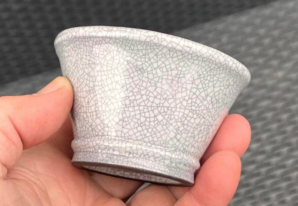 Bonsai pot rond crème geglazuurd craquelé effect 8,6x5,3, Rond, Ophalen of Verzenden, Zo goed als nieuw, Aardewerk