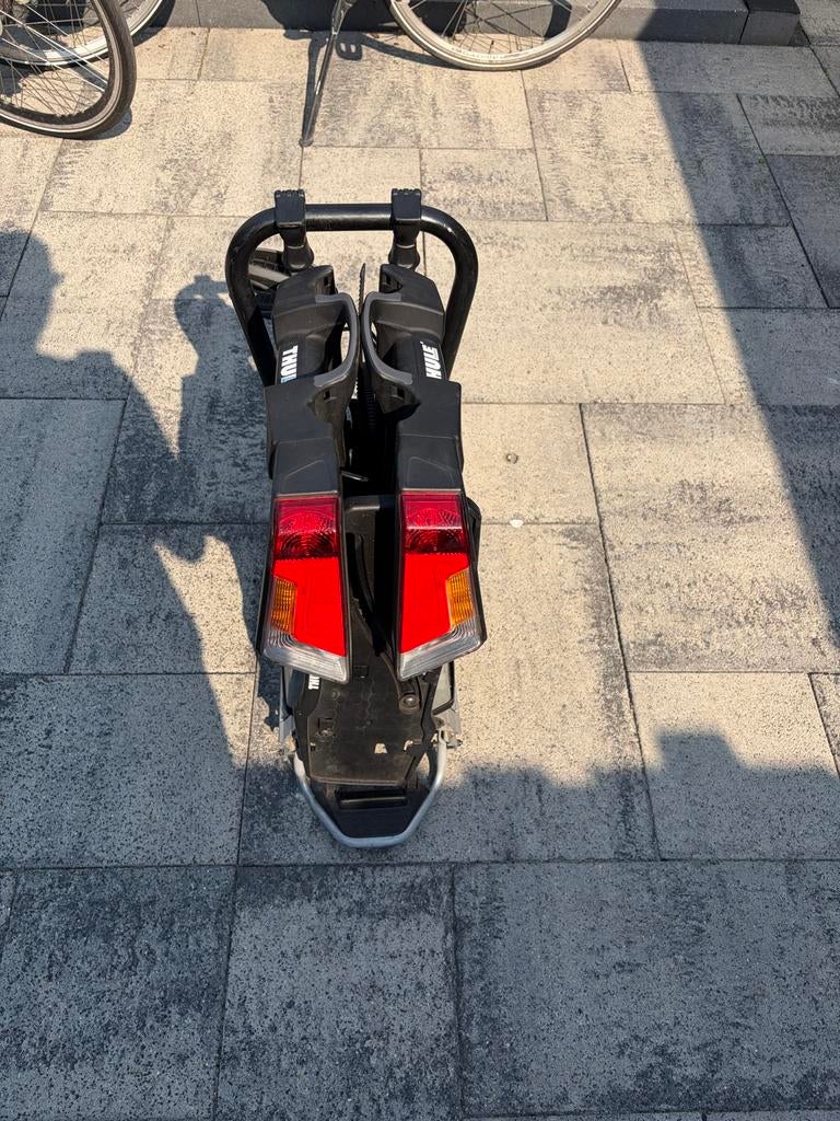Thule EasyFold 932 trekhaak fietsendrager voor 2 fietsen, Ophalen, Zo goed als nieuw, 2 fietsen, Trekhaakdrager