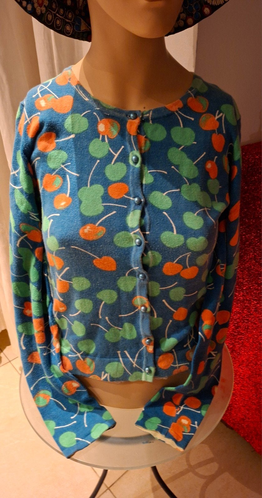 Blauw vest met kersenprint king louie, Kleding | Dames, Truien en Vesten, Maat 38/40 (M), Blauw, Ophalen of Verzenden, Onbekend