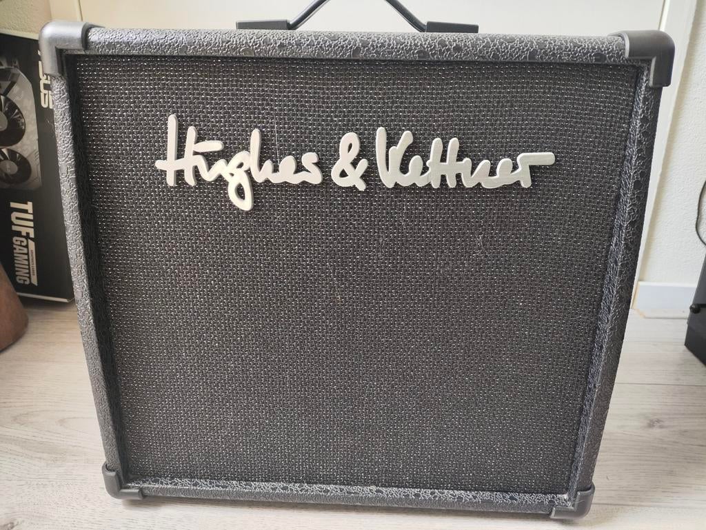 Hughes & Kettner Edition Blue 15-R, Ophalen, Gebruikt, Gitaar, Minder dan 50 watt