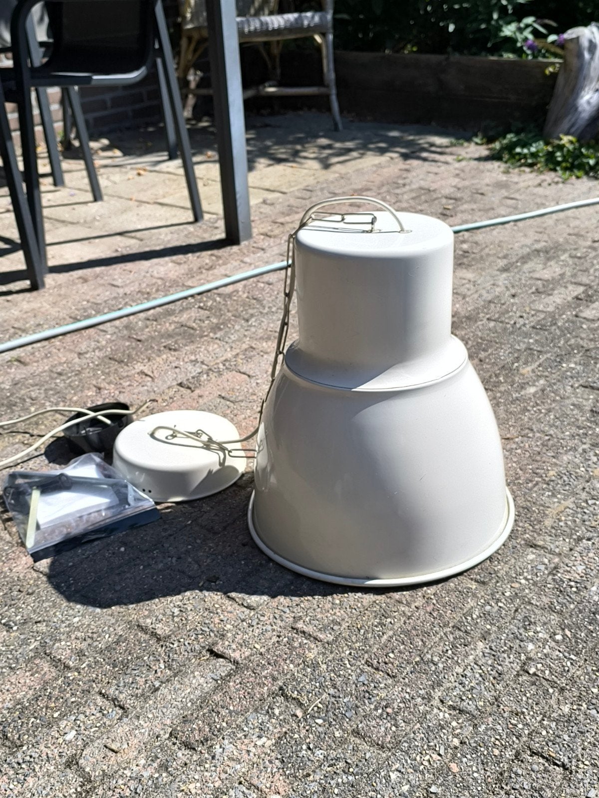 Witte industriële hanglamp - 35x40 cm, Huis en Inrichting, Ophalen, Gebruikt, E27 (groot), Metaal