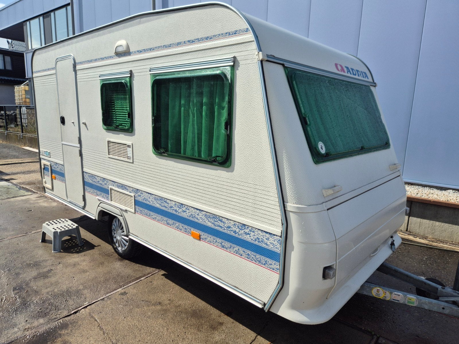 Keurig nette Adria 390 DS Unica,Panoramaluifel,2Tafelmodel, Caravans en Kamperen, Caravans, Reservewiel, Bedrijf, Treinzit, Adria