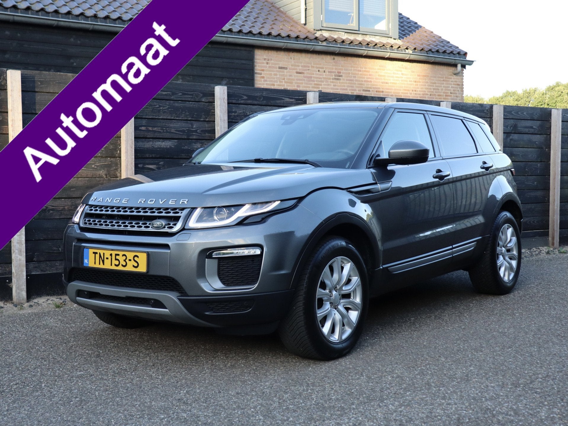Land Rover Range Rover Evoque 2.0 TD4 SE Dynamic pano | lede, Automaat, 1998 cc, Gebruikt, 2000 kg