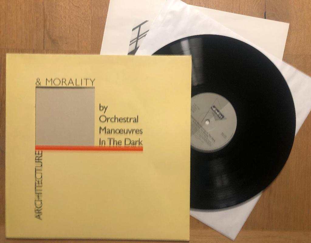 O.M.D. - Architectury & morality ( LP ), 1980 - 1989, Ophalen of Verzenden, Zo goed als nieuw, 12 inch