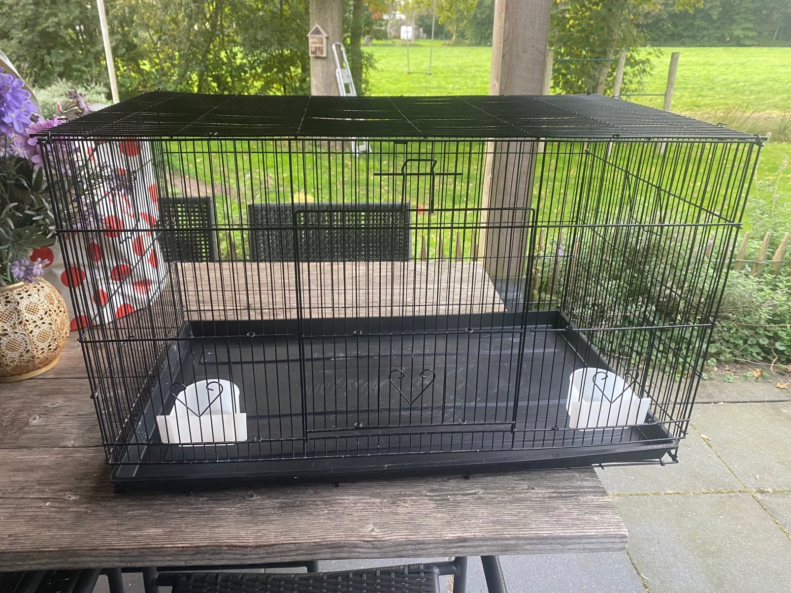 Vogelkooi met speeltjes en bakjes, Ophalen, Gebruikt, 75 tot 110 cm, Minder dan 65 cm