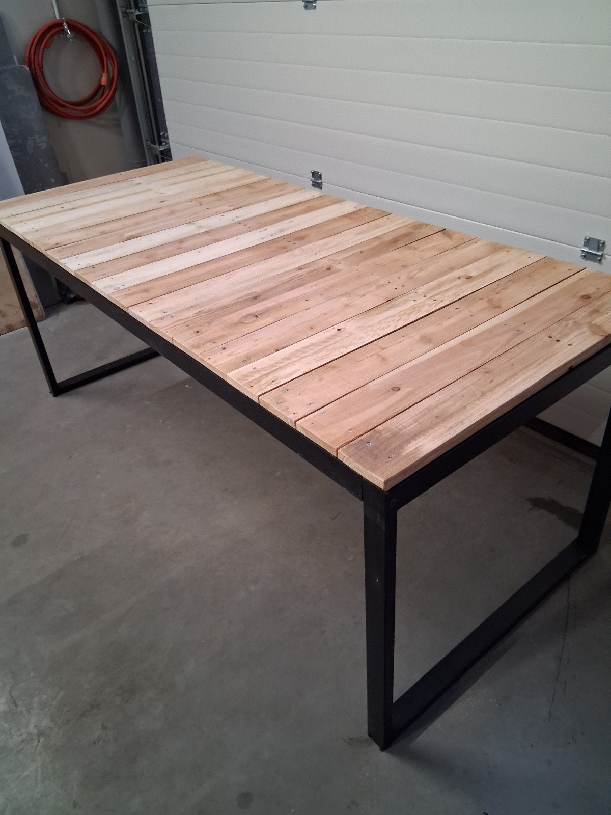 Tuintafel, Ophalen
