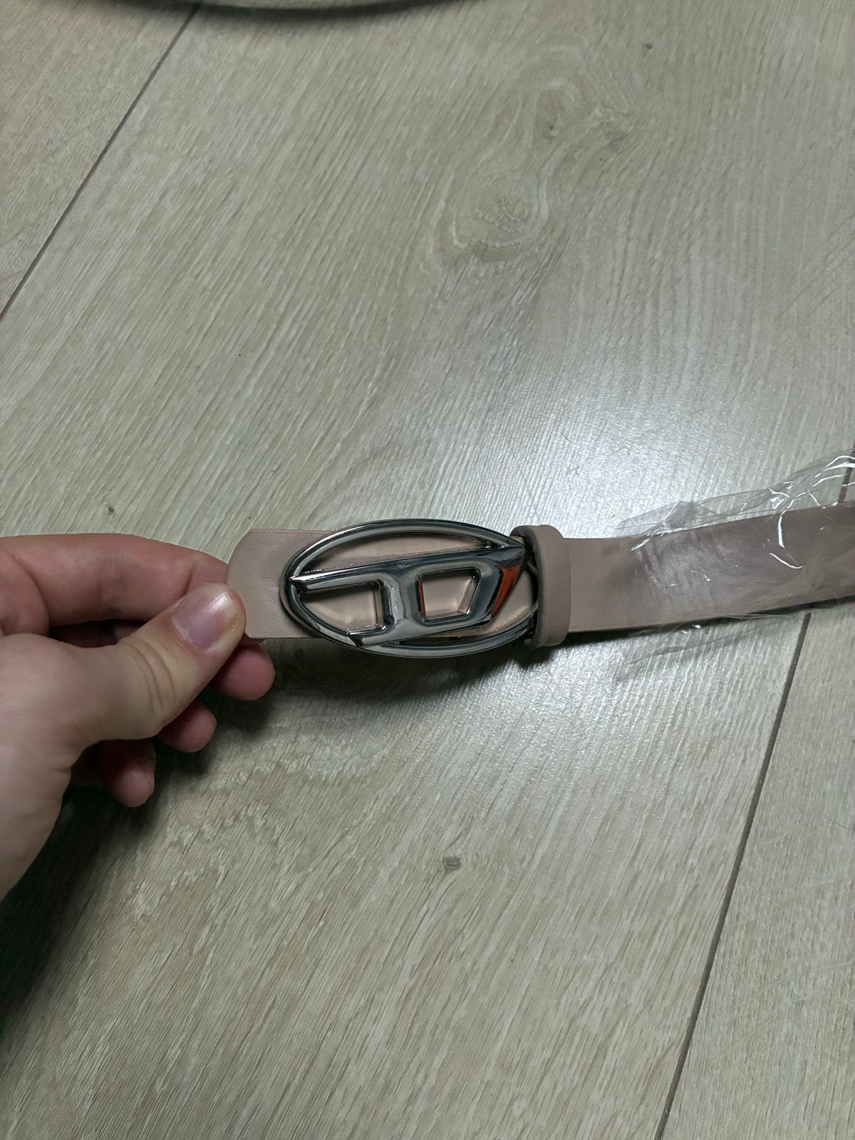 Diesel riem met D-logo gesp - Nieuw, Verzenden, Nieuw, Heupriem, 3 tot 5 cm