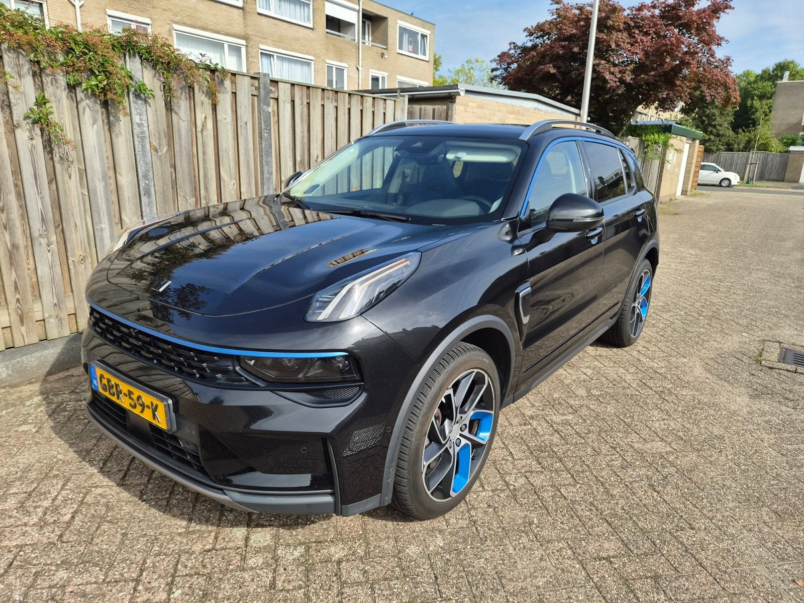 Lynk & Co 1.5TD 261pk Phev 7DCTH 2022 Zwart, Auto's, 1800 kg, 179 pk, Zwart, Plug-in hybride