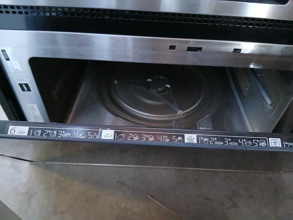 Te koop meerdere inbouw ovens, Ophalen