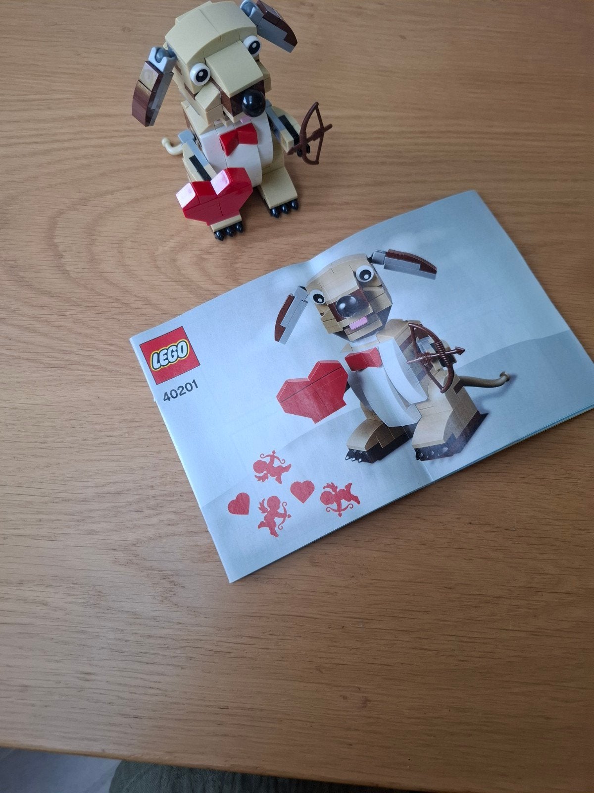 Lego Valentijn Hondje 40201 - Zo goed als nieuw, Kinderen en Baby's, Speelgoed | Duplo en Lego, Ophalen, Overige thema's, Lego