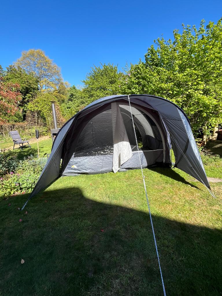 Bustent DWT Fjord 30 voor kleine camper zoals VW California, Caravans en Kamperen, Ophalen of Verzenden, Zo goed als nieuw, Tot en met 4
