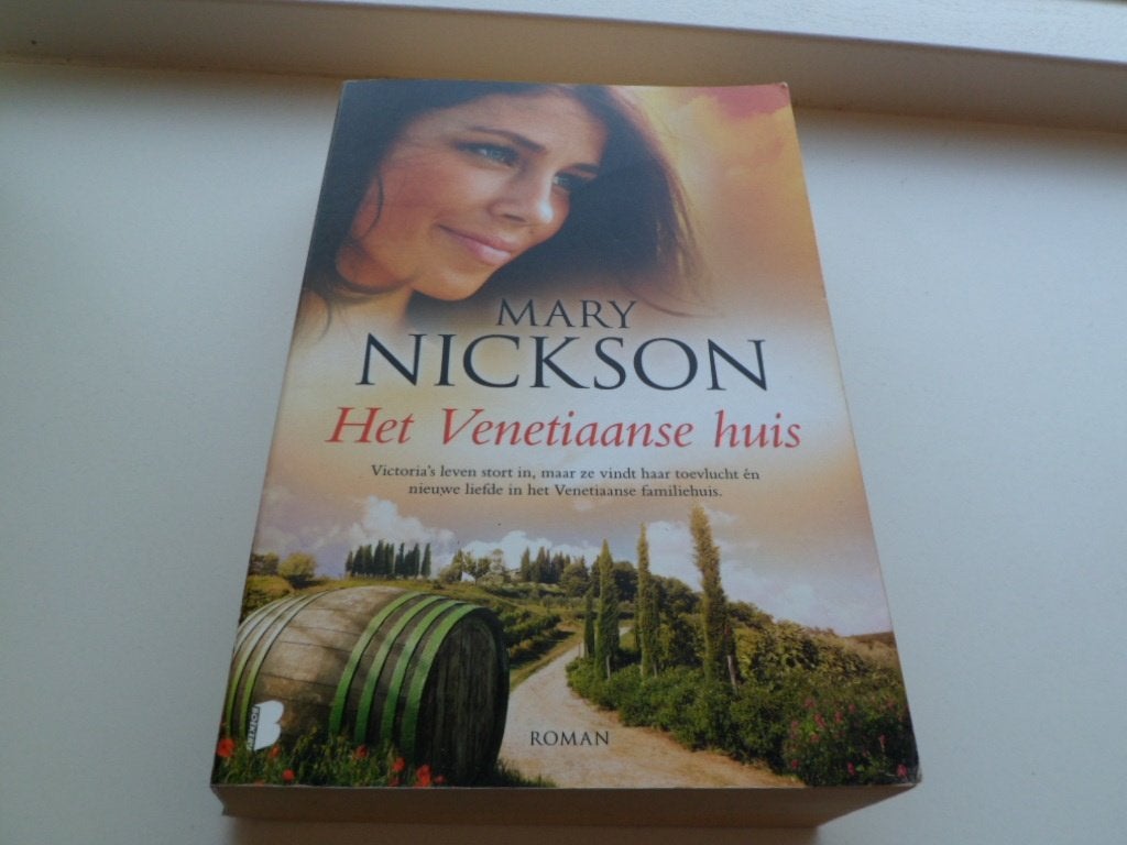 Het Venetiaanse huis - Mary Nickson, Boeken, Ophalen of Verzenden, Zo goed als nieuw