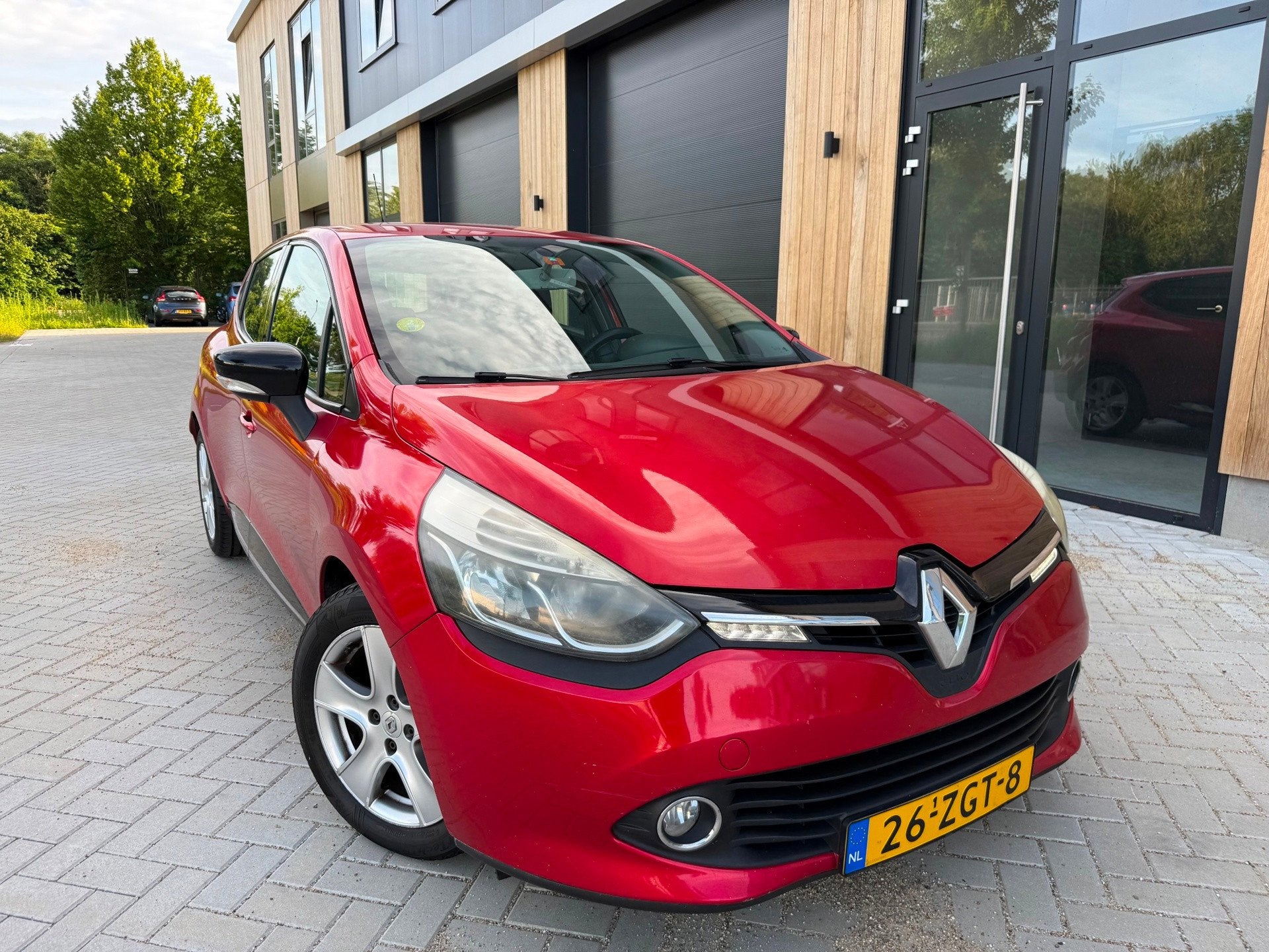 Renault Clio 1.5 dCi Dynamique 5D KEYLESS|AIRCO|NAVI|CRUISE|, Auto's, Renault, Voorwielaandrijving, Stof, Zwart, 4 cilinders
