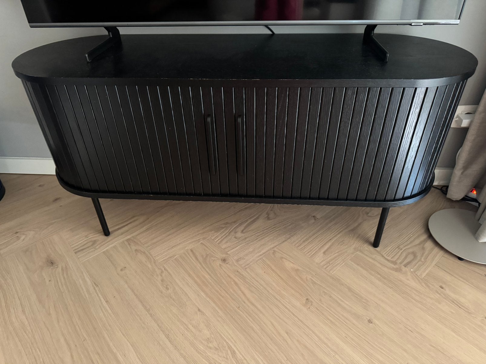 Tv meubel zwart 2 jaar oud BxDxH120x40x55,6 cm, Ophalen, Zo goed als nieuw, Gas, Gaskachel