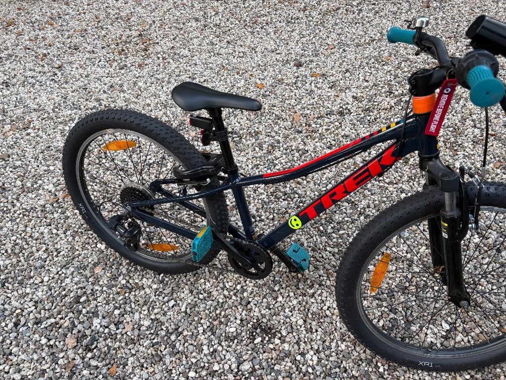 Kinderfiets Trek Pecaliber 24, Ophalen, 24 inch, Versnellingen, Zo goed als nieuw