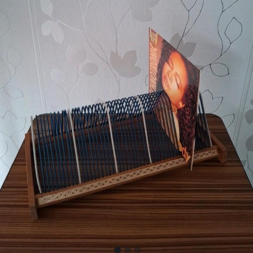 Vintage platenrek voor 7" singles, Ophalen of Verzenden, Gebruikt, Overige formaten