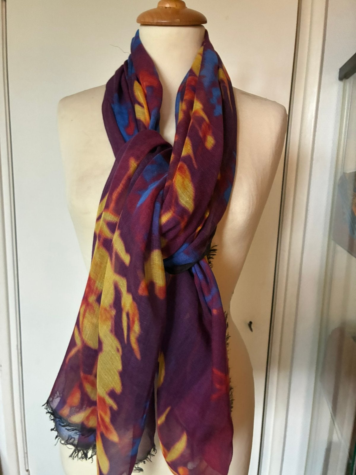 DRIES VAN NOTEN shawl/omslagdoek 85 x 180 cm, Ophalen of Verzenden, Zo goed als nieuw, Maat 46/48 (XL) of groter, Sjaal