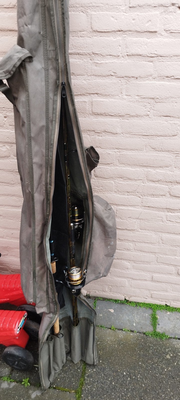 Hengel met vismolen te koop, Watersport en Boten, Hengelsport | Karpervissen, Ophalen of Verzenden, Gebruikt