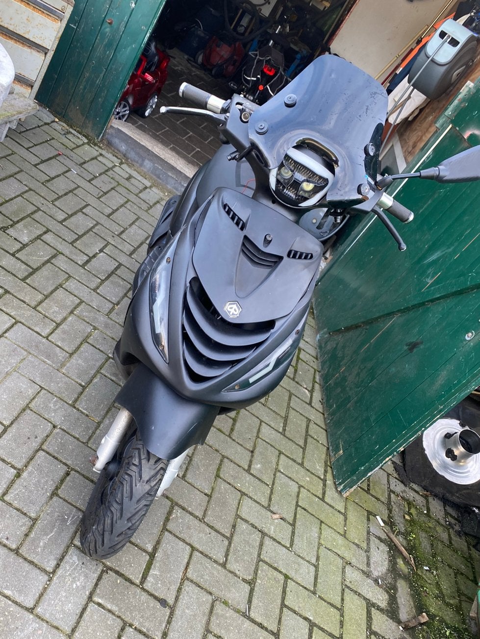 Piaggio zip 50cc 4t goede staat, Ophalen, Zo goed als nieuw, Benzine, Zip