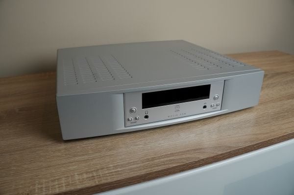 Linn Majik DSM all-in-one streamer versterker radio