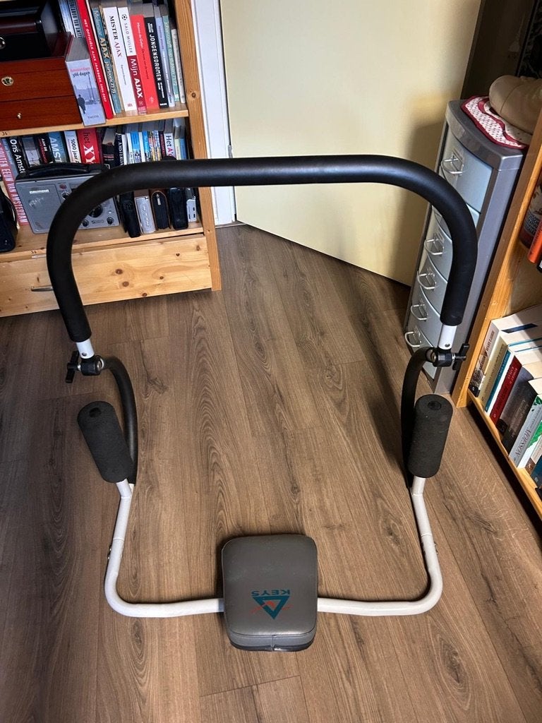 Buikspiertrainer te koop, Sport en Fitness, Fitnessmaterialen, Ophalen, Zo goed als nieuw, Buik, Buikspierwiel