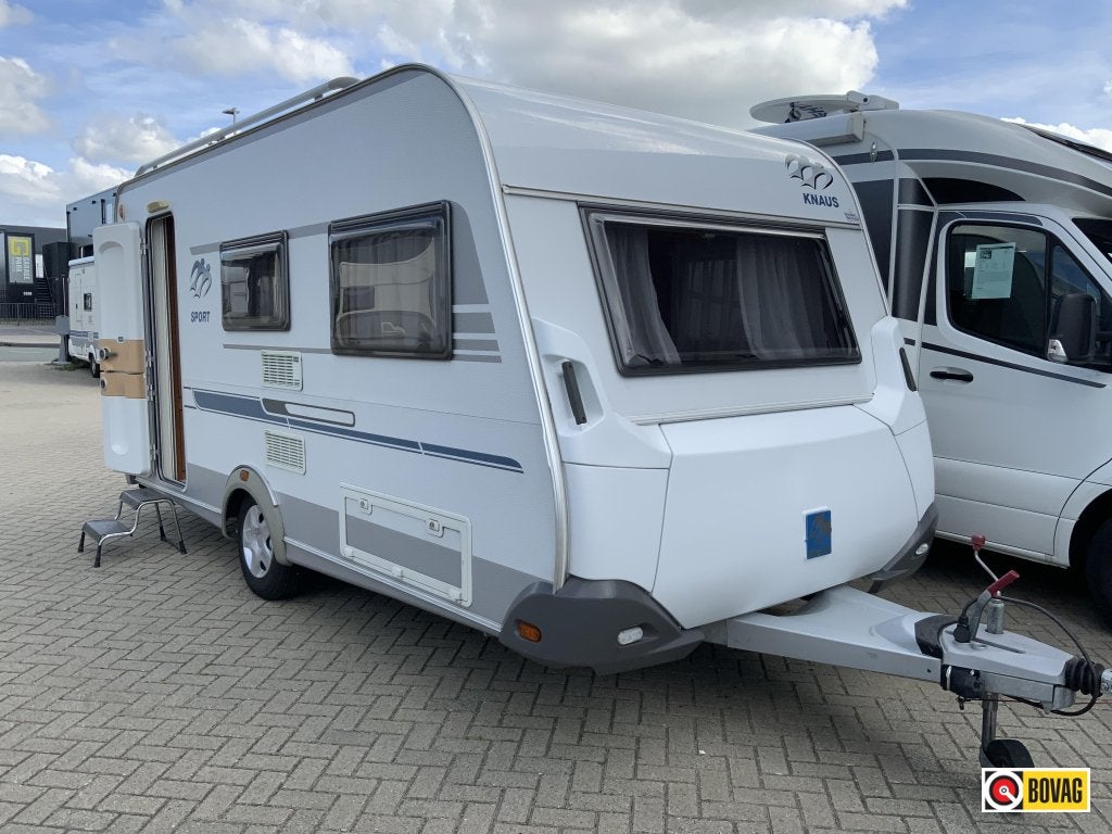 Knaus Sport 450 TF, Caravans en Kamperen, Caravans, Bedrijf, Treinzit, 750 - 1000 kg, Knaus