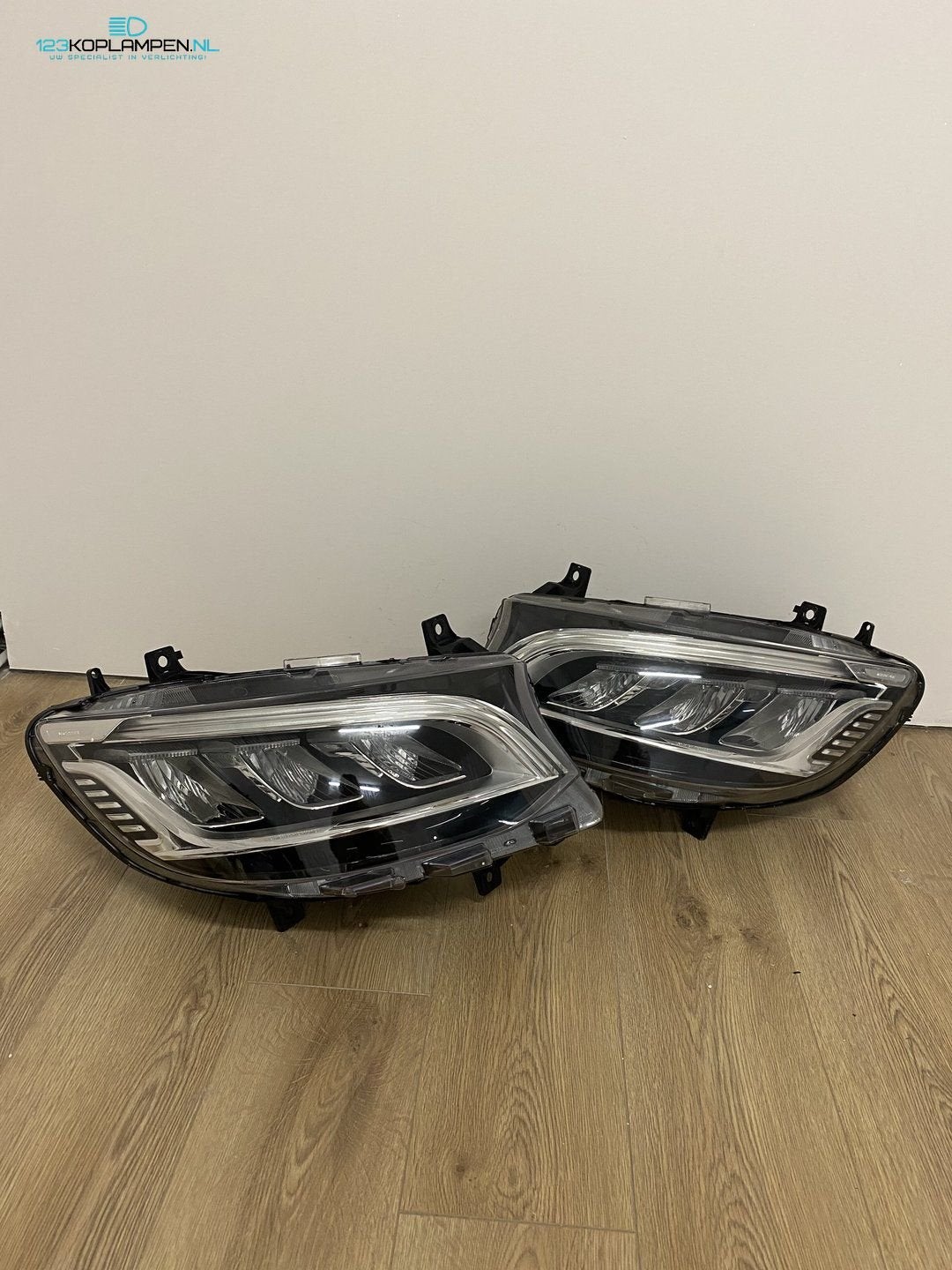 Mercedes Sprinter W910 907 Full Led koplamp links /rechts