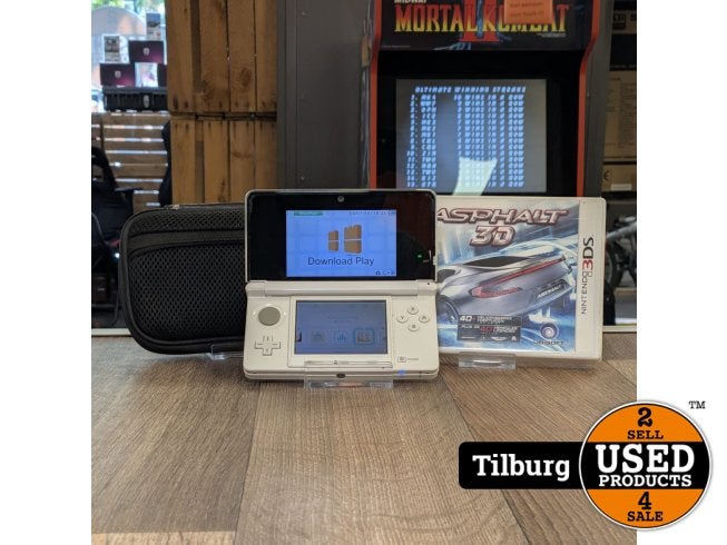 Nintendo 3DS Incl lader & Incl pen Incl Spel Nette staat, Nintendo, Zo goed als nieuw, Support@nintendo.com, 11-1 Hokotate-cho, Kamitoba, Minami-ku
Kyoto 601-8501
Japan