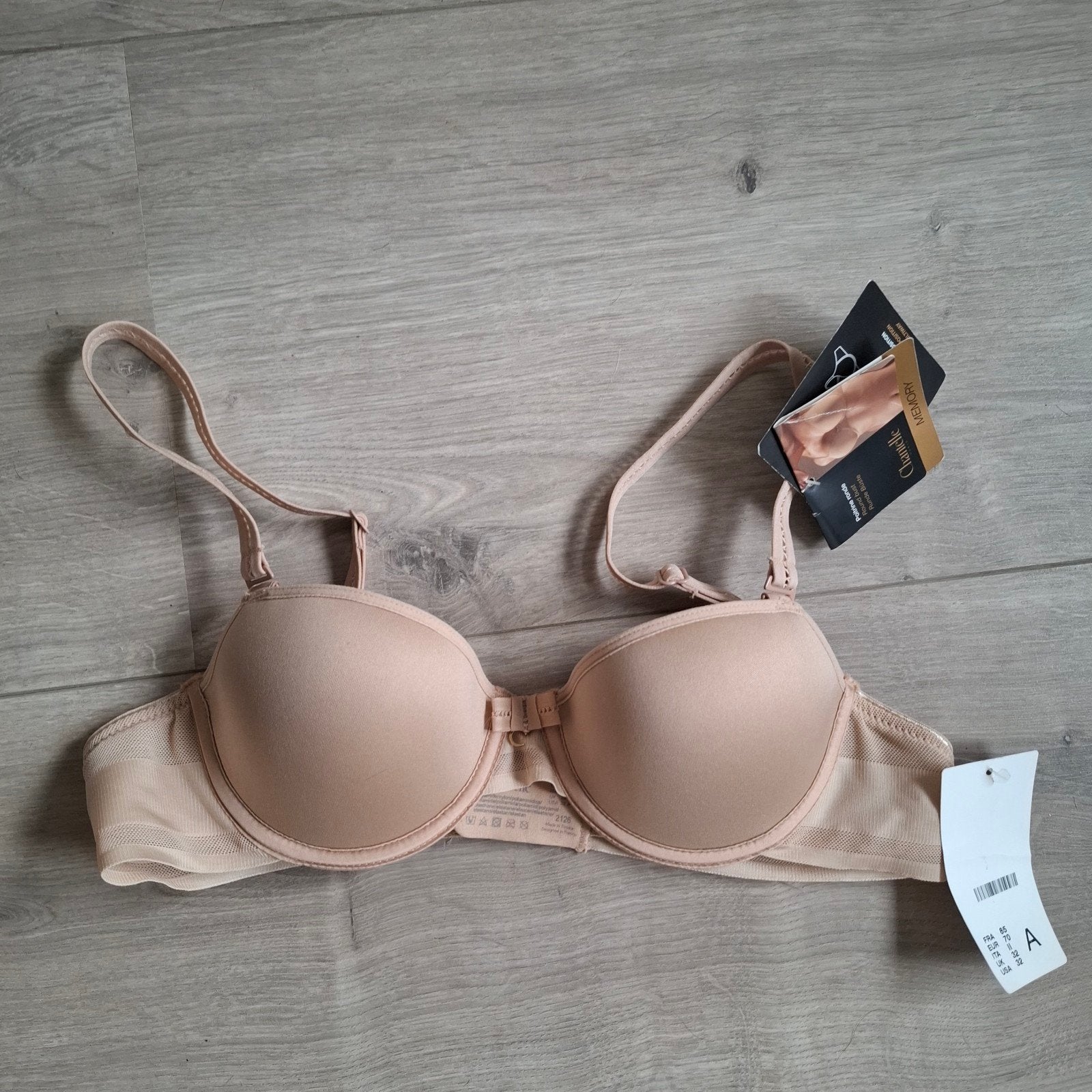 Nieuwe BH Chantelle 70a, Chantelle, Ophalen of Verzenden, Beige, BH