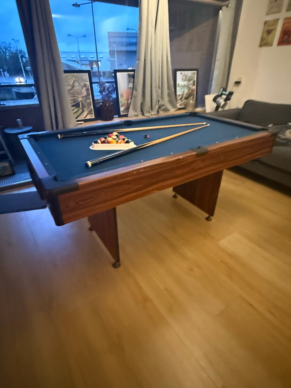 Zo goed als nieuwe pooltafel met accessoires, Ophalen, -, Zo goed als nieuw, -