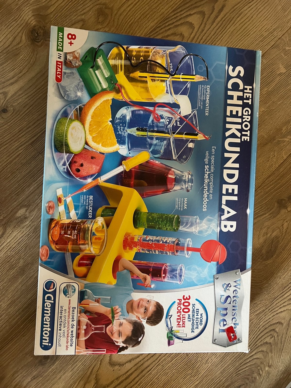 Scheikunde doos zo goed als complest, Ophalen of Verzenden, Zo goed als nieuw