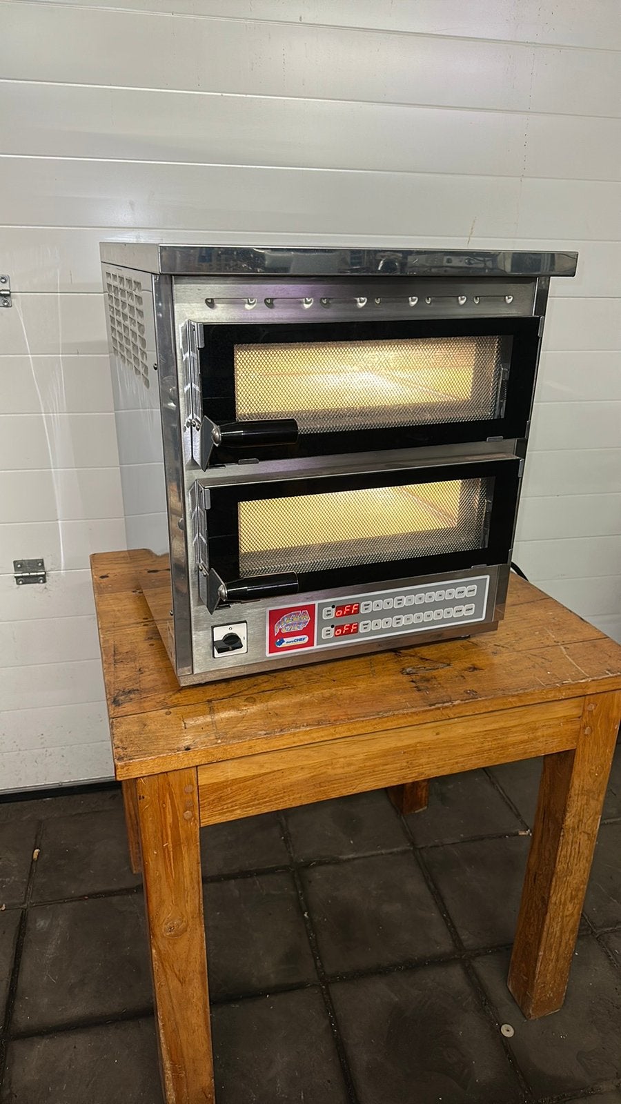 Pizza oven nieuw. Professioneel, Ophalen, ...., Zo goed als nieuw, ...