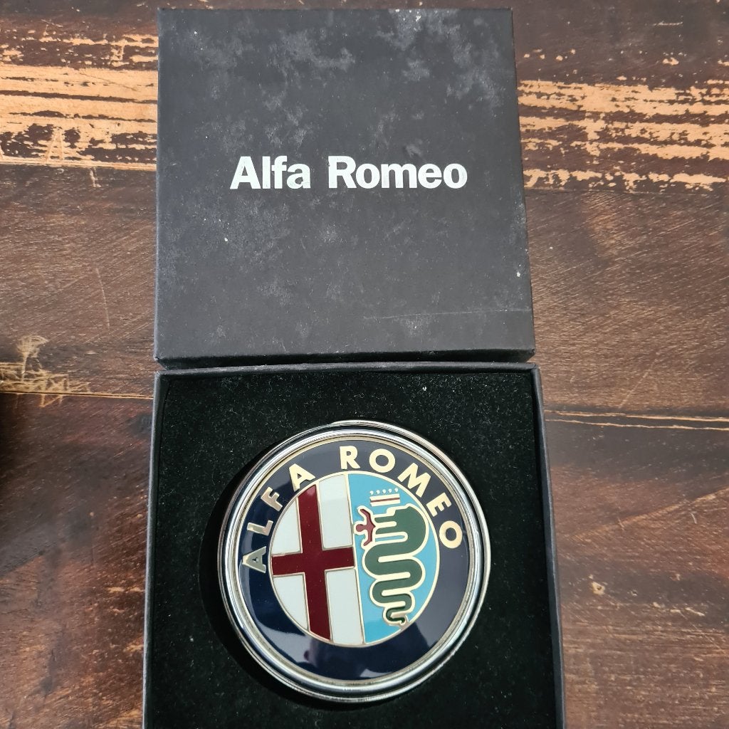 4x Alfa Romeo emblemen, Auto diversen, Ophalen of Verzenden