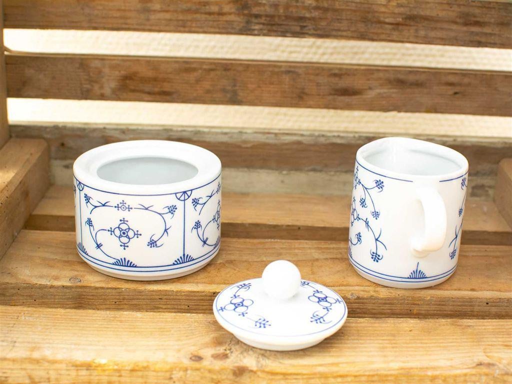 Blau Saks Jager eisenberg porseleinen suiker en melkkannetje, Gebruikt, Ophalen of Verzenden, Bord(en), Wedgwood