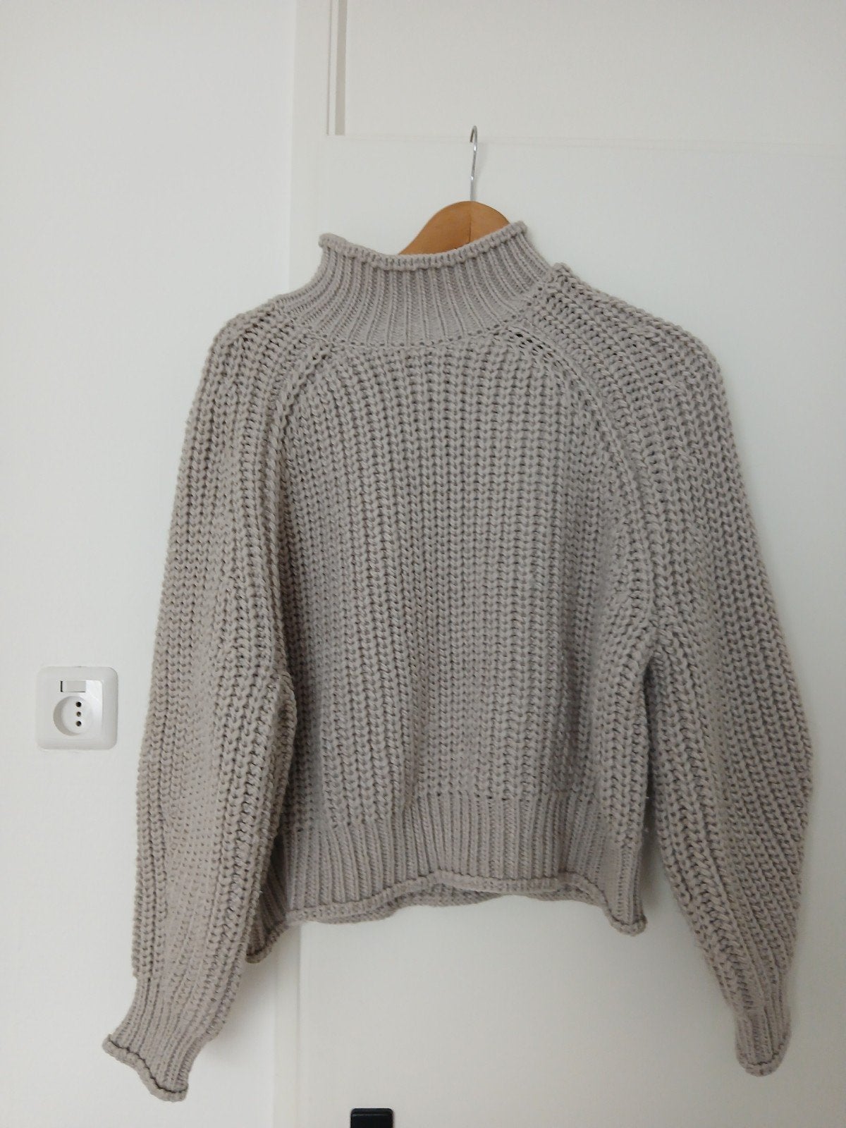 H&M grof gebreide kabeltrui met turtleneck - oud grijs roze, H&M, Maat 46/48 (XL) of groter, Ophalen of Verzenden, Zo goed als nieuw