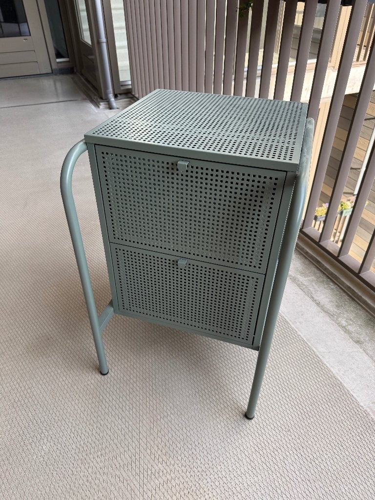 IKEA Nikkeby ladeblok/nachtkastje - groen - ZGAN, Ophalen, Metaal of Aluminium, 55 tot 70 cm, Zo goed als nieuw