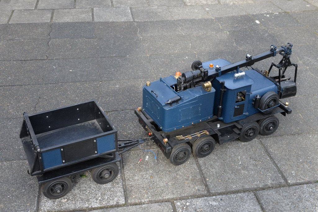 model bouw vracht auto met afstand beding geheel compleet, Overige merken, Gebruikt, Auto, Groter dan 1:32
