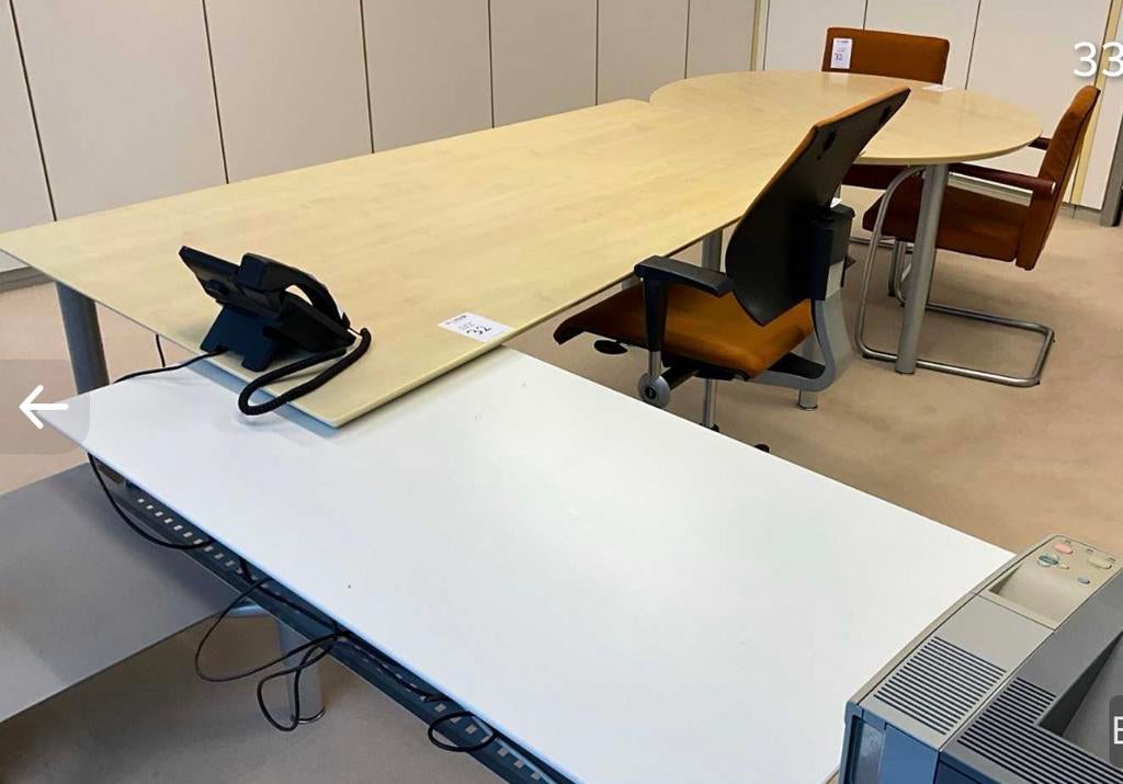 Bureau, Huis en Inrichting, Bureaus, Ophalen of Verzenden, Zo goed als nieuw