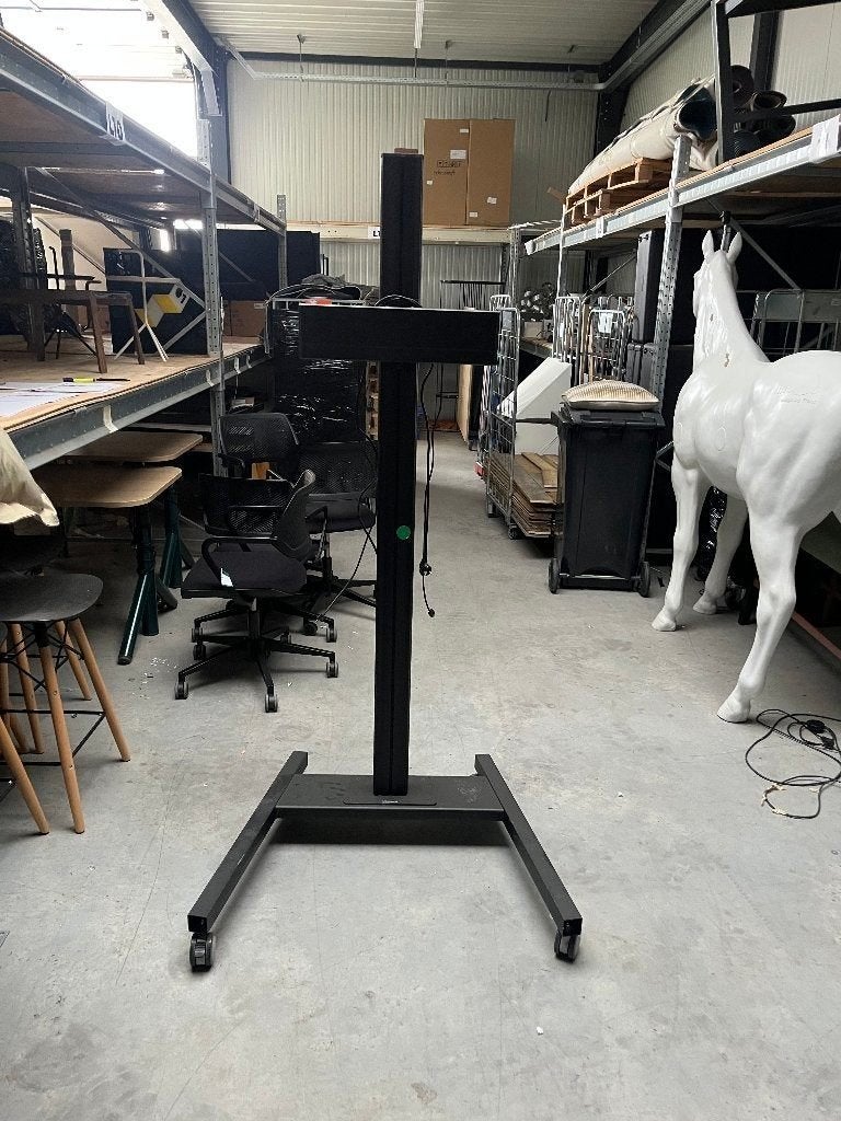 Zwarte tv-standaard 190 cm hoog voor grote televisies, Ophalen, Gebruikt, 150 tot 200 cm, Metaal