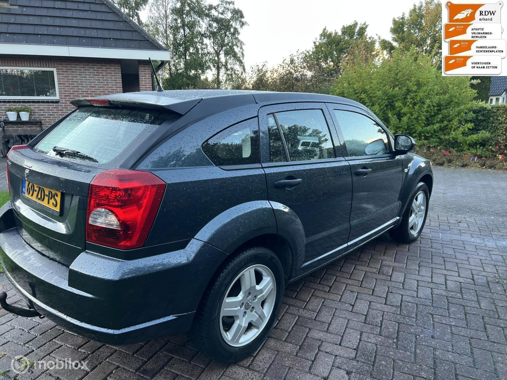 Dodge Caliber 1.8 SXT bj 2008 Tekst goed lezen!, Auto's, Voorwielaandrijving, 450 kg, Gebruikt, 1295 kg