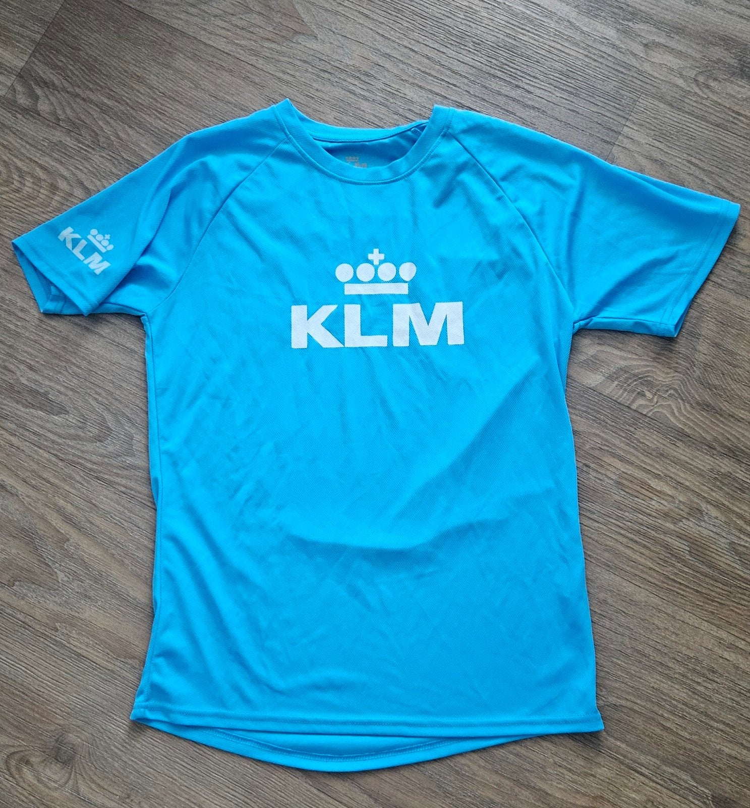 KLM hardloopshirt sportshirt maat M, Kleding | Heren, Ophalen of Verzenden, Zo goed als nieuw
