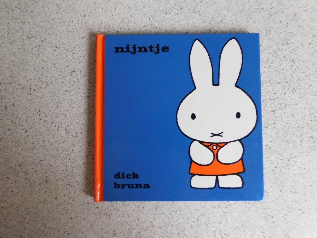 Peuter boek Nijntje Pluis Dick Bruna, Boeken, Ophalen of Verzenden, Gelezen, Dick Bruna, 2 tot 3 jaar
