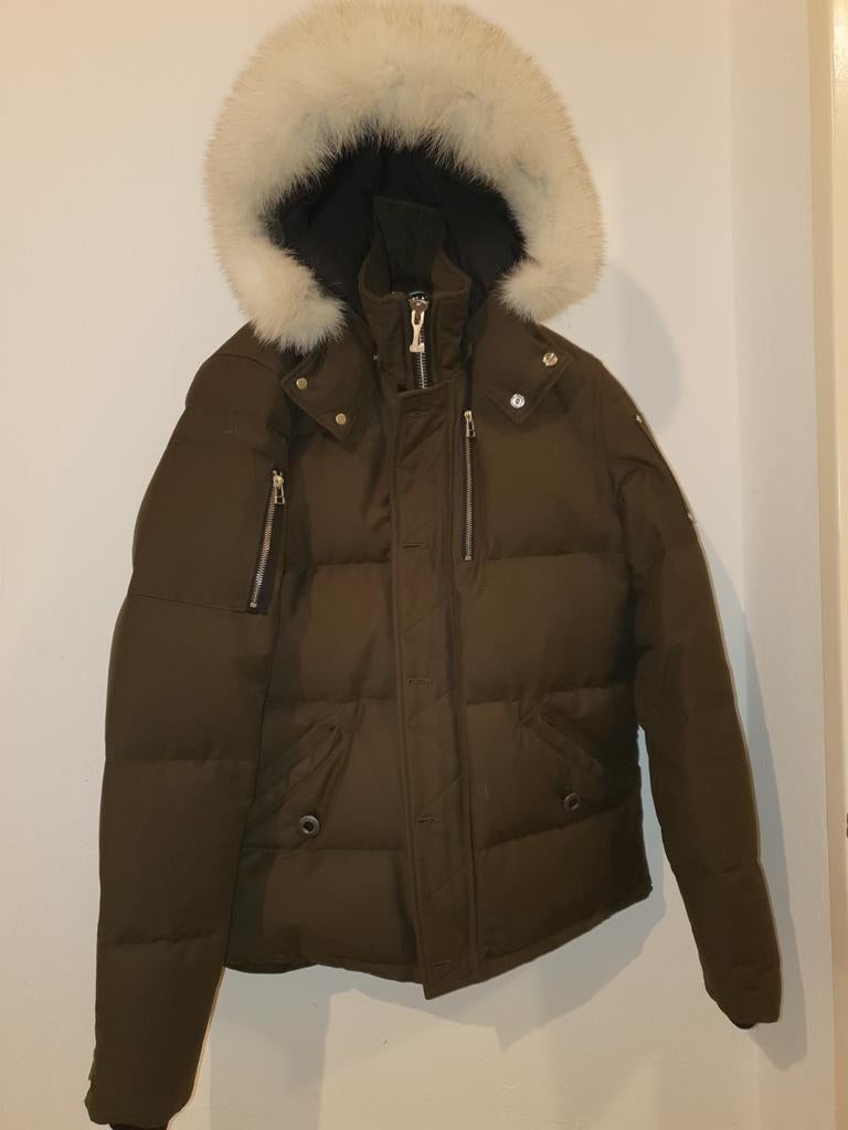 Jas heren Moose Knuckles, Ophalen of Verzenden, Zo goed als nieuw, Maat 38/40 (M), Groen