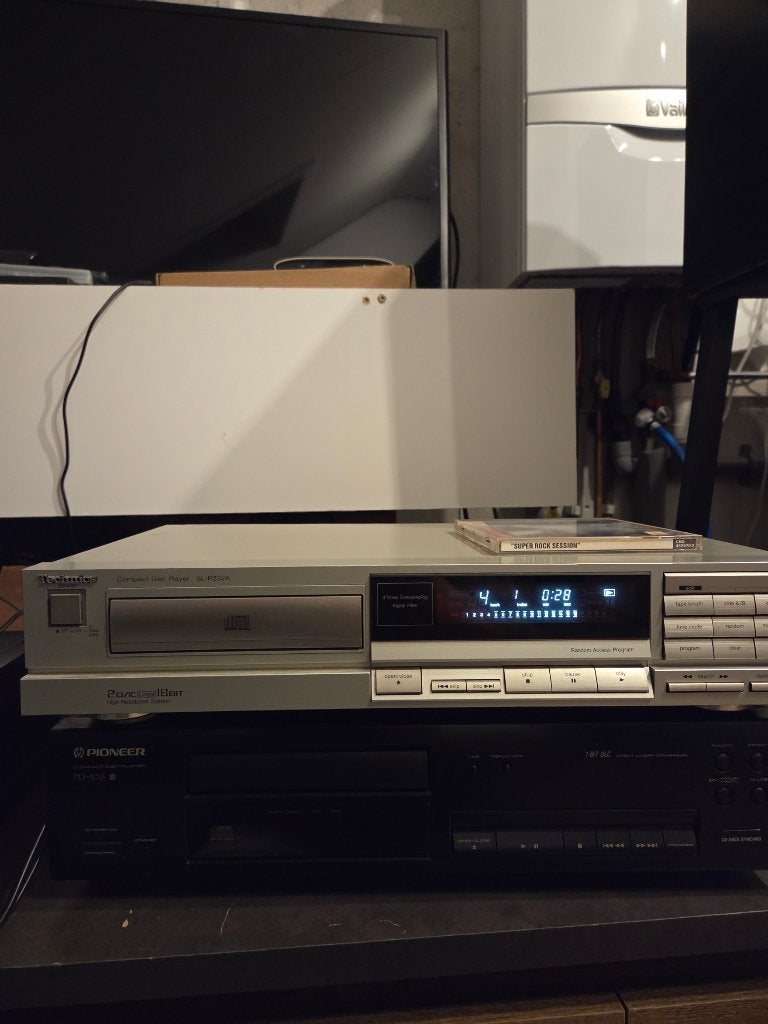 Technics SL-P202A Cd-speler, Ophalen, Zo goed als nieuw, Technics