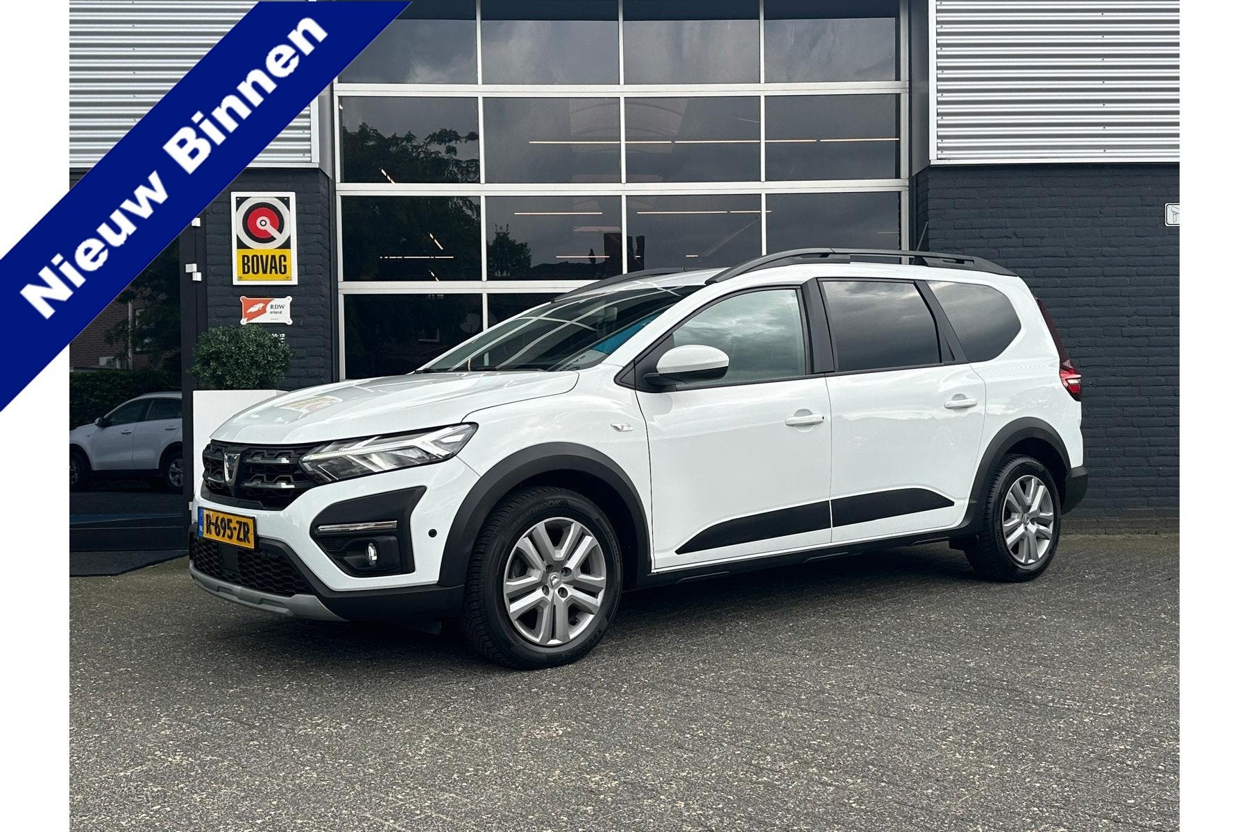 Dacia Jogger 1.0 100 ECO-G Extreme 5p, Airco, CarPlay, Bluet, Voorwielaandrijving, Automatische klimaatregeling, Stof, Gebruikt